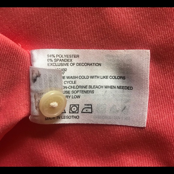 Greg Norman® Collection Geo Embossed Golf Polo - Picture 5 of 6